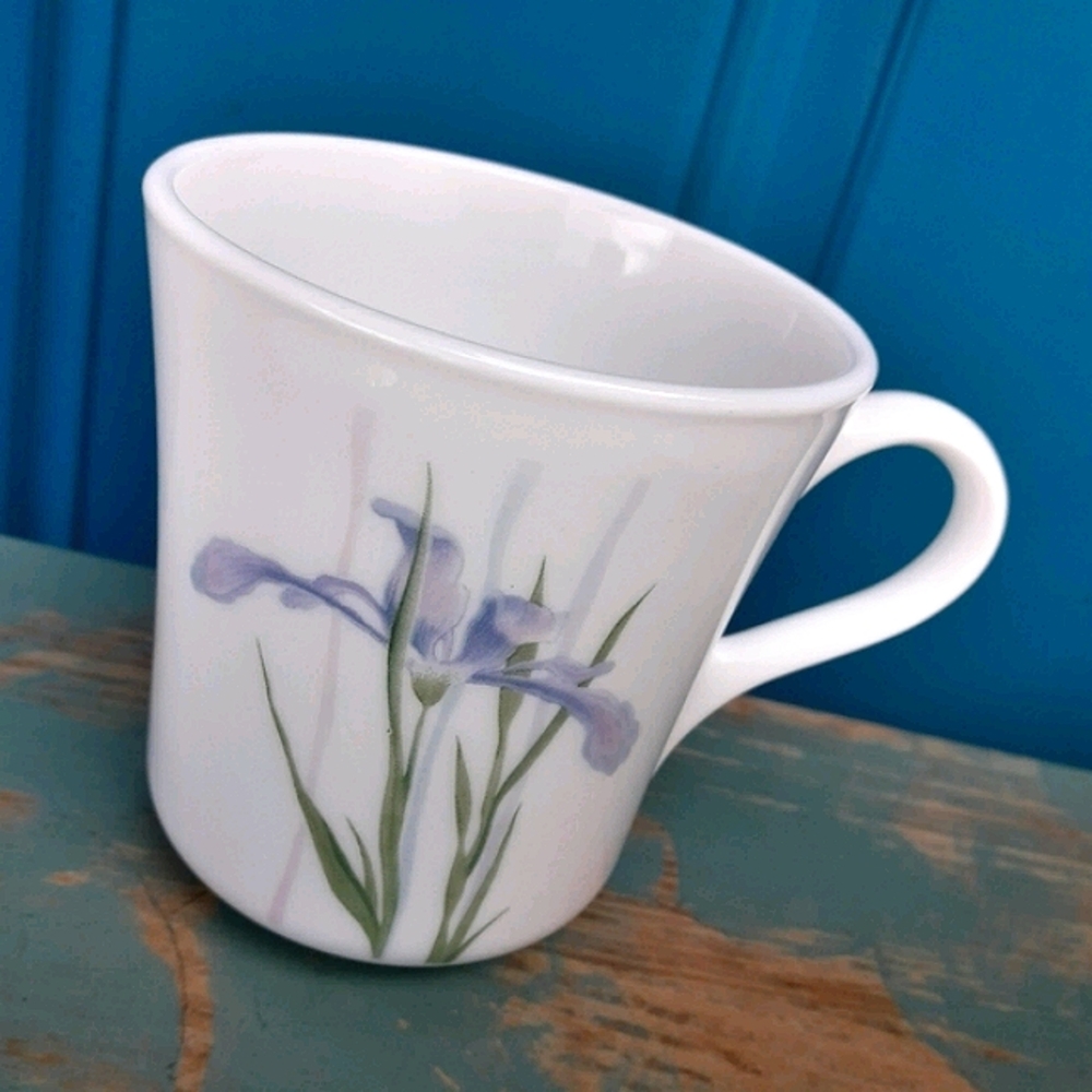 Vintage Mug Corning Ware Blue Iris Flower Rare